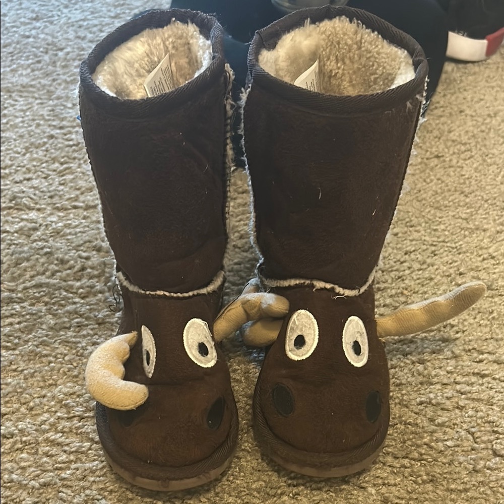 Lazy One Dark Brown Moose Boots
